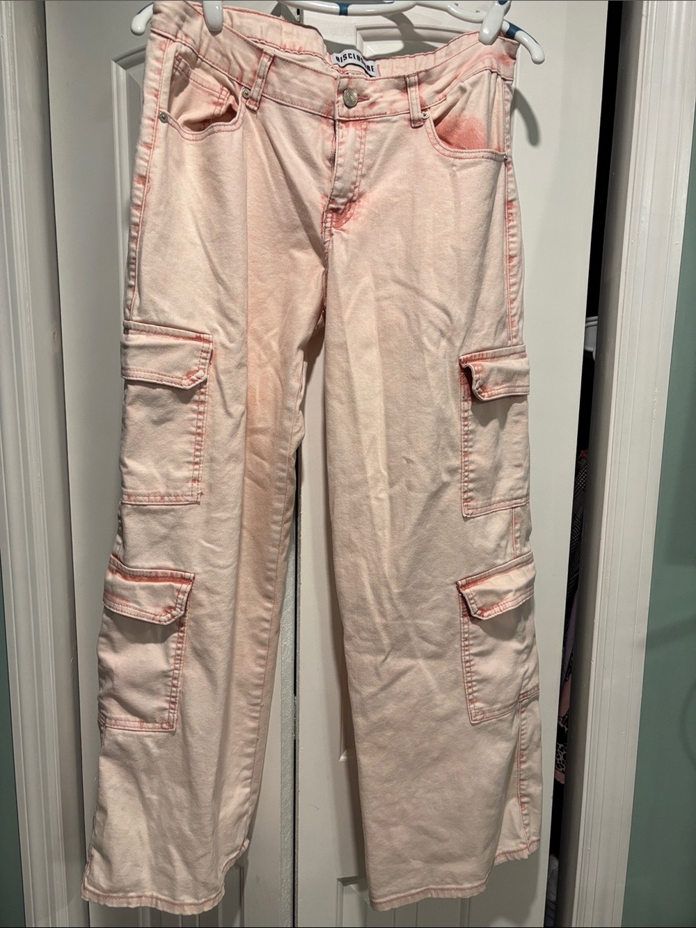 Women’s Light Pink Cargo Wide-Leg Jeans